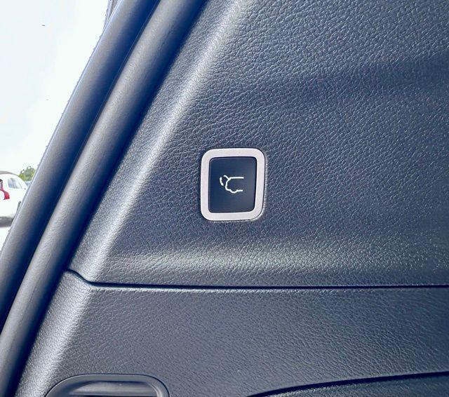 new 2026 Chrysler Pacifica car, priced at $45,360