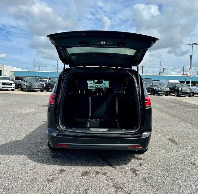 new 2026 Chrysler Pacifica car, priced at $45,360