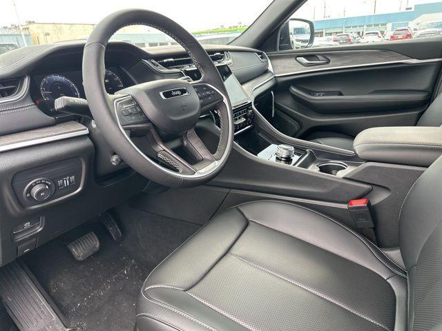new 2025 Jeep Grand Cherokee L car, priced at $47,335