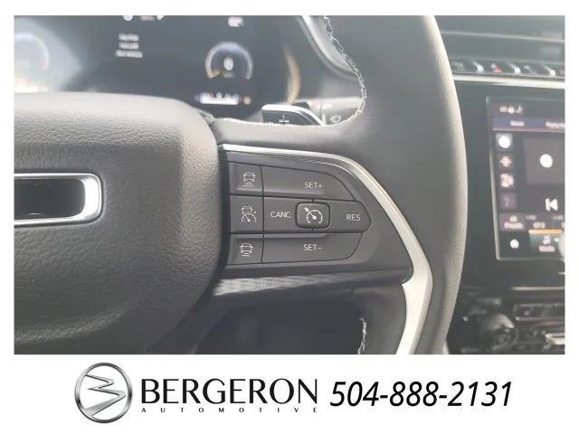 new 2025 Jeep Grand Cherokee L car, priced at $39,220