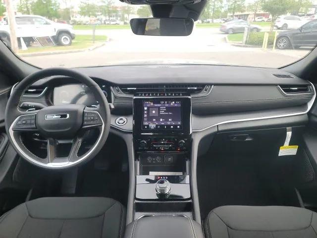 new 2025 Jeep Grand Cherokee L car, priced at $38,220