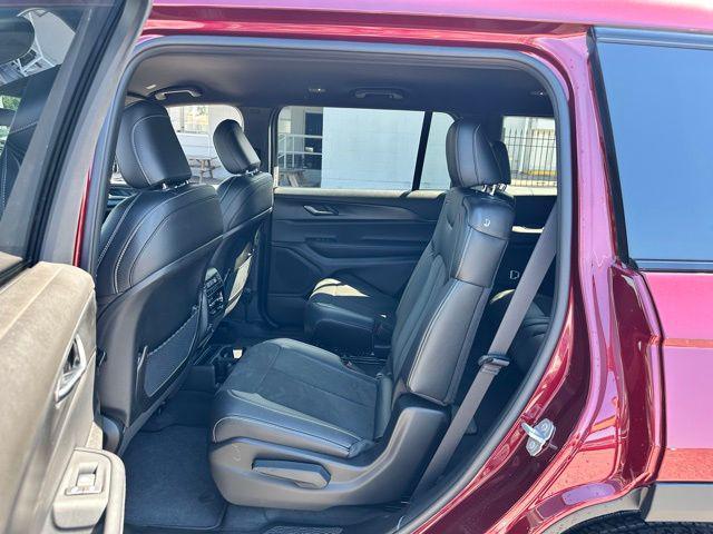 new 2025 Jeep Grand Cherokee L car, priced at $43,675