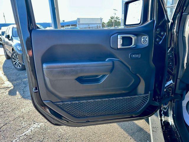 used 2021 Jeep Wrangler Unlimited car, priced at $33,000