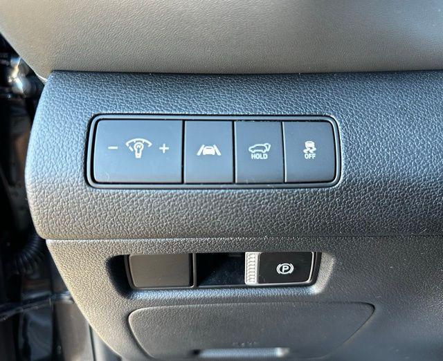 used 2021 Hyundai Santa Fe car, priced at $23,000