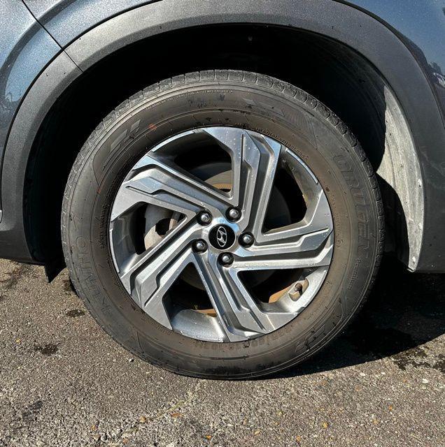 used 2021 Hyundai Santa Fe car, priced at $23,000