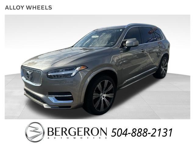 used 2022 Volvo XC90 Recharge Plug-In Hybrid car, priced at $45,000