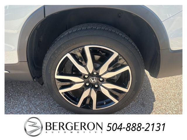 used 2021 Honda Pilot car, priced at $35,493