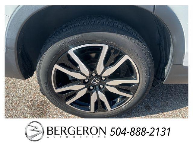 used 2021 Honda Pilot car, priced at $35,493