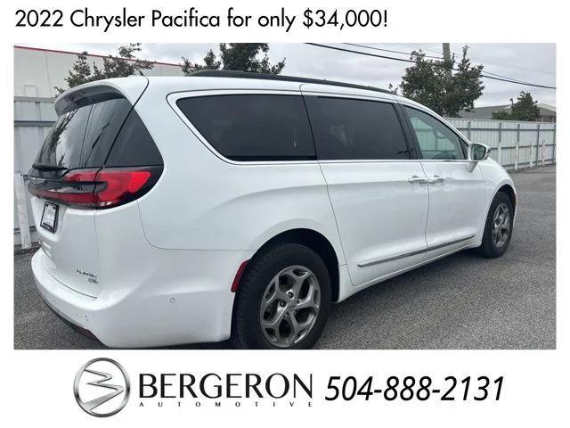 used 2022 Chrysler Pacifica car, priced at $34,000