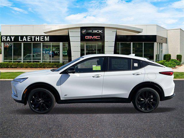 new 2025 Buick Envista car, priced at $28,057