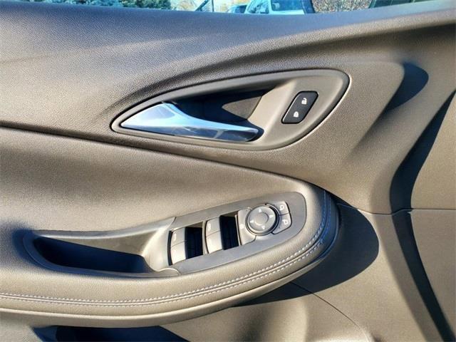 new 2025 Buick Encore GX car, priced at $28,597