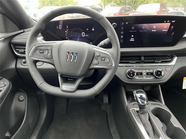 new 2025 Buick Envista car, priced at $25,529