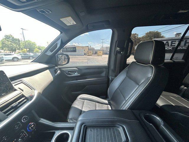 used 2022 GMC Yukon XL car, priced at $49,930