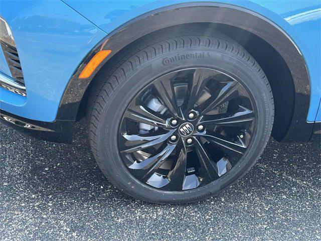 new 2025 Buick Envista car, priced at $27,795