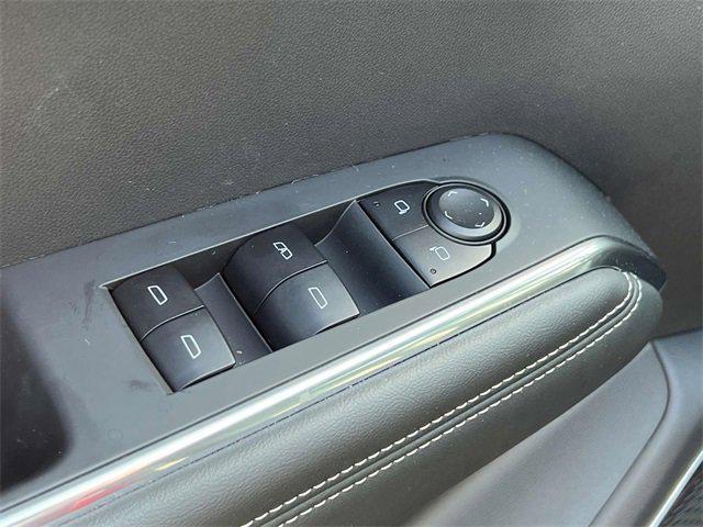new 2025 GMC Acadia car, priced at $45,594