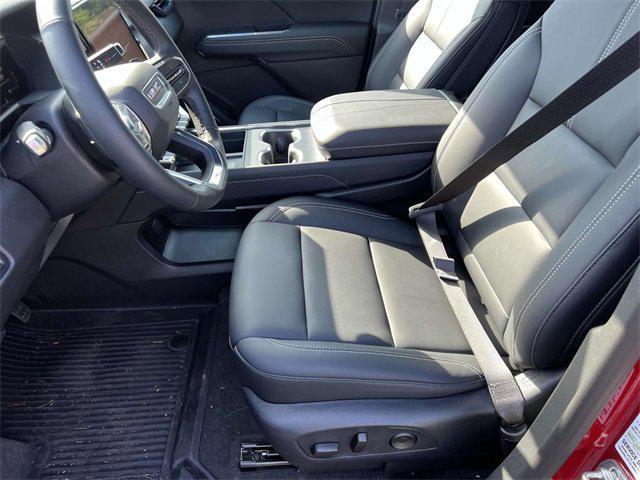 new 2025 GMC Acadia car, priced at $45,594