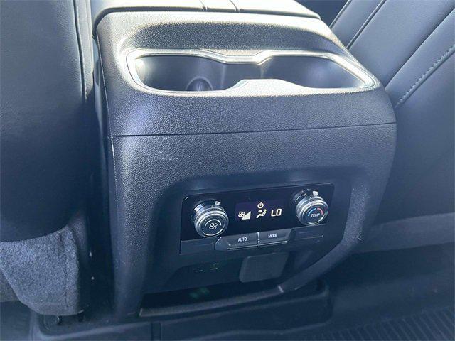 new 2025 GMC Acadia car, priced at $45,594
