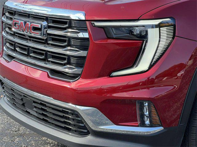 new 2025 GMC Acadia car, priced at $45,594