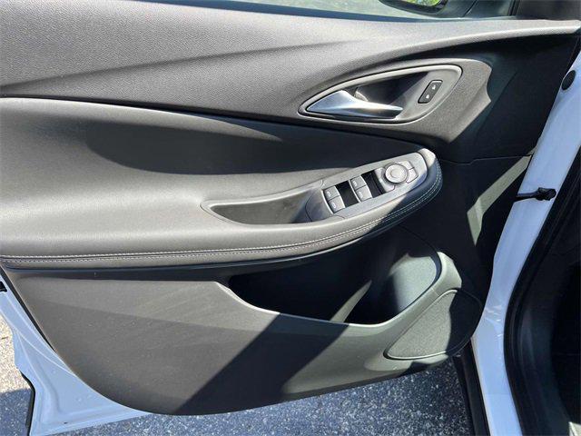 new 2025 Buick Encore GX car, priced at $29,466