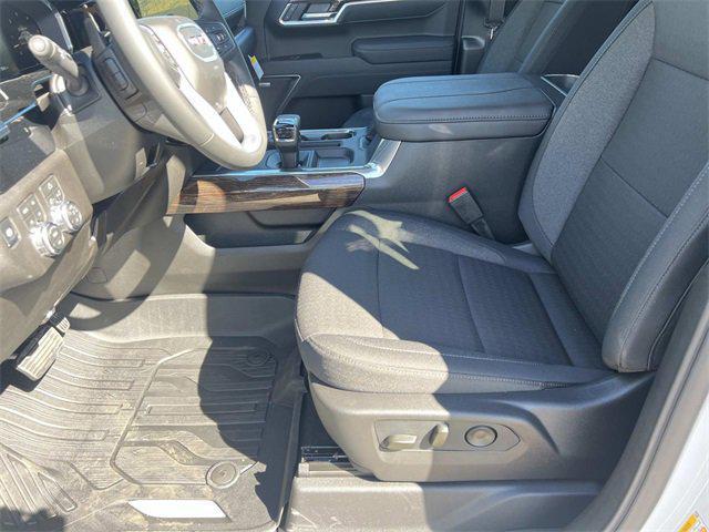 new 2026 GMC Sierra 1500 car, priced at $65,580