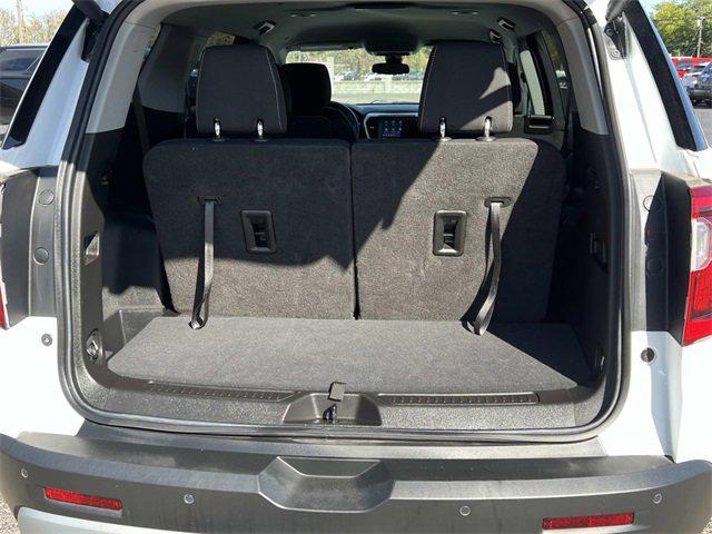 used 2023 GMC Acadia car, priced at $27,617