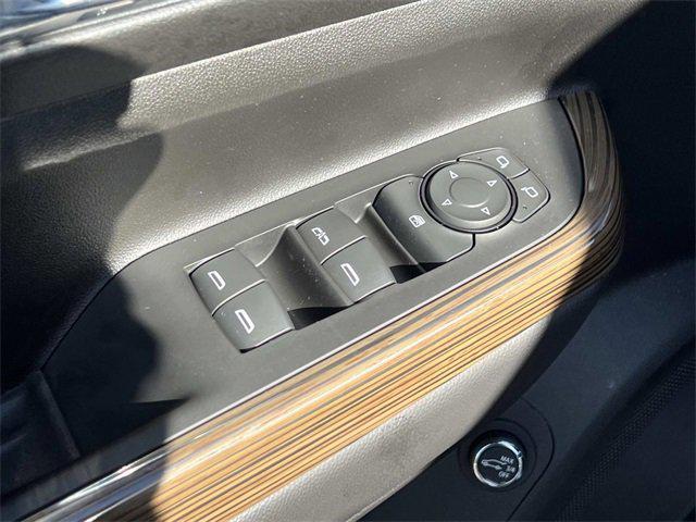 used 2023 GMC Acadia car, priced at $27,617