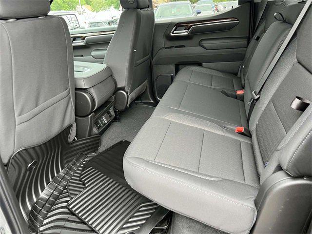 new 2025 GMC Sierra 1500 car, priced at $56,522