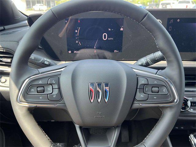 new 2025 Buick Envista car, priced at $24,922