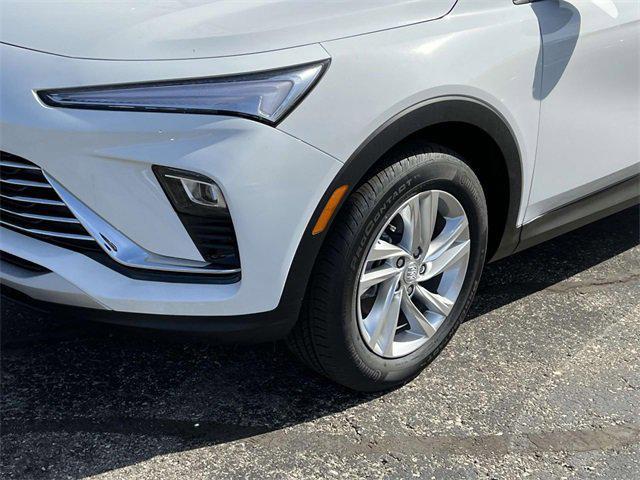new 2025 Buick Envista car, priced at $25,010