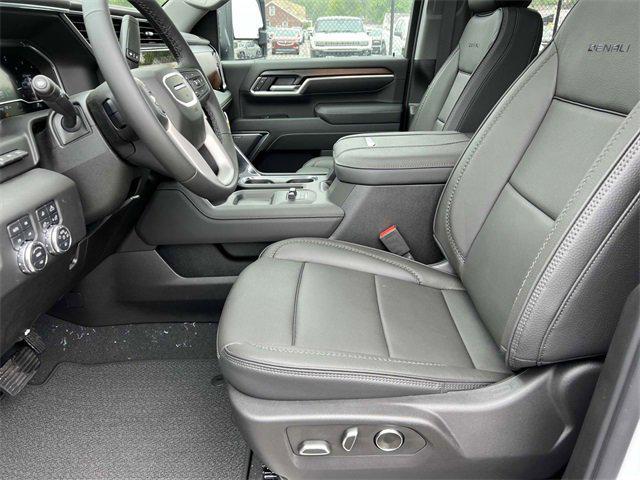 new 2025 GMC Sierra 2500 car, priced at $81,137