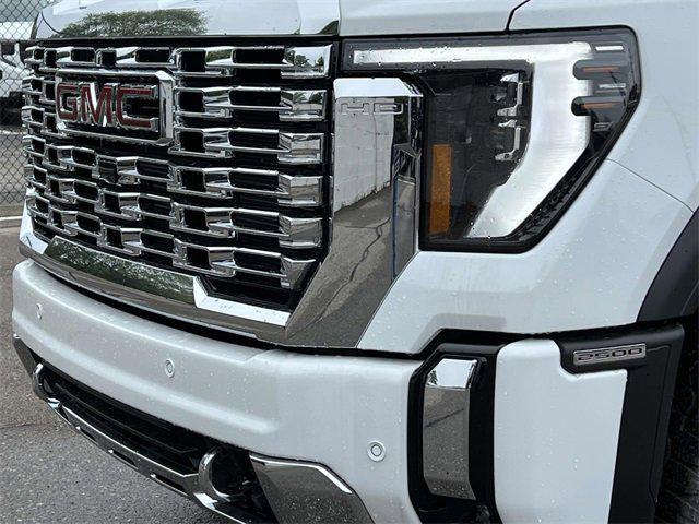 new 2025 GMC Sierra 2500 car, priced at $81,137