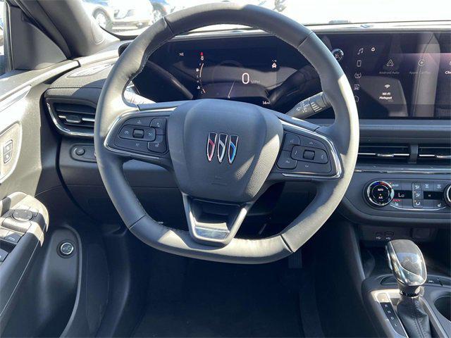 new 2025 Buick Envista car, priced at $25,149