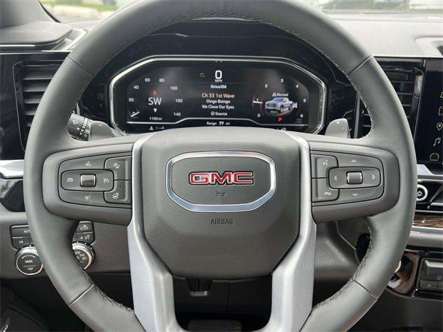 new 2025 GMC Sierra 1500 car, priced at $62,704