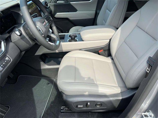 new 2026 GMC Acadia car, priced at $50,186