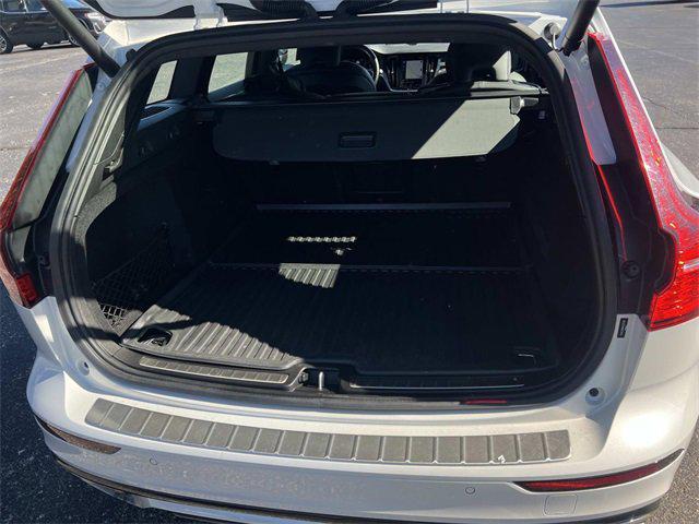 used 2019 Volvo V60 car, priced at $31,670