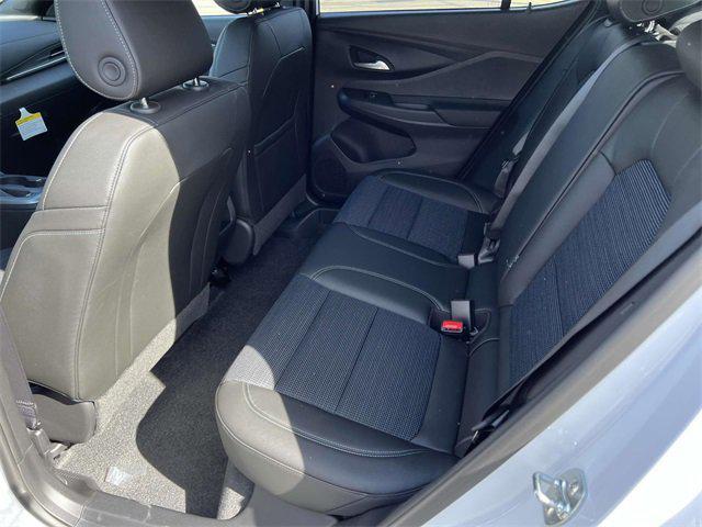 new 2025 Buick Envista car, priced at $24,490