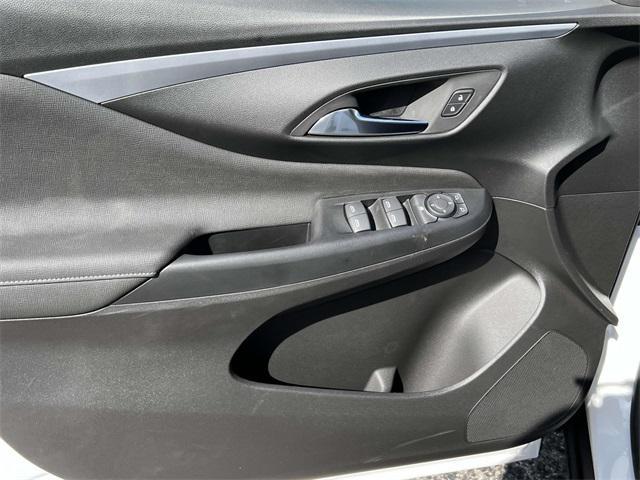 new 2025 Buick Envista car, priced at $24,490