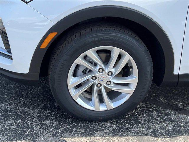 new 2025 Buick Envista car, priced at $25,629