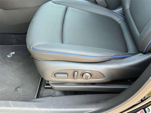new 2025 Buick Encore GX car, priced at $30,033