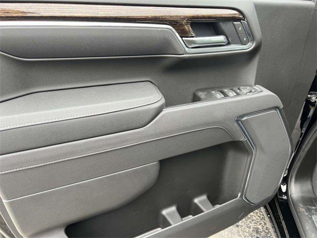 new 2025 GMC Sierra 1500 car, priced at $56,538