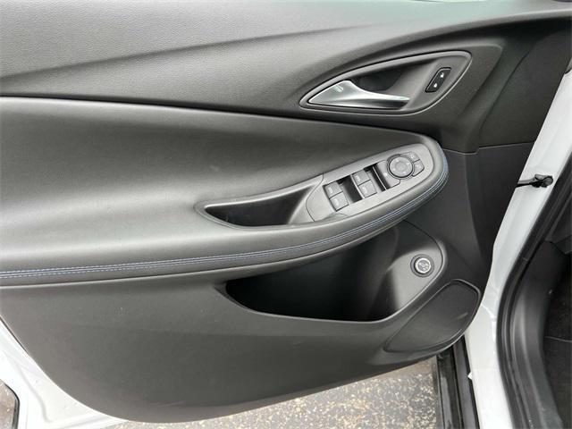 new 2025 Buick Encore GX car, priced at $28,835