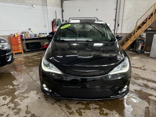 used 2019 Chrysler Pacifica car, priced at $21,805