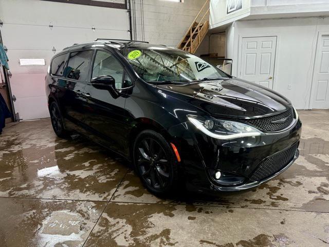 used 2019 Chrysler Pacifica car, priced at $21,805