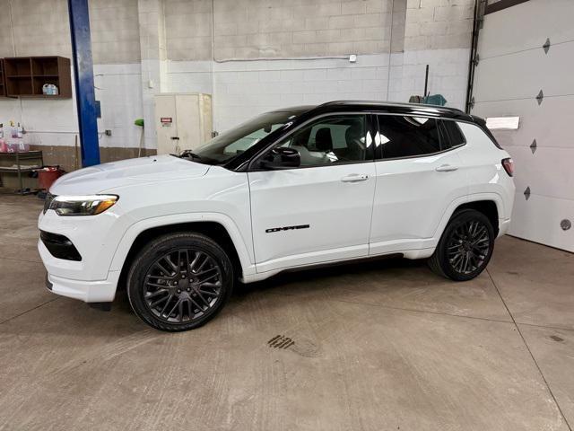 used 2022 Jeep Compass car, priced at $25,000