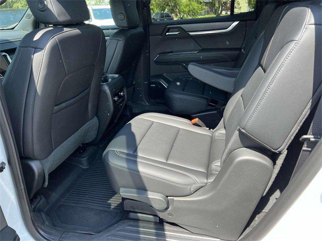 new 2025 GMC Acadia car, priced at $45,296
