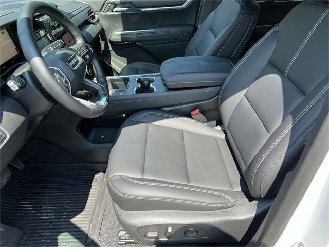 new 2025 GMC Acadia car, priced at $45,296
