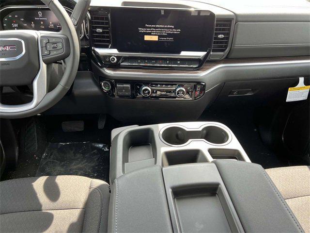 new 2025 GMC Sierra 1500 car, priced at $53,973