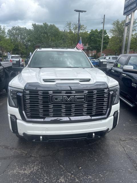 used 2024 GMC Sierra 2500 car, priced at $77,500