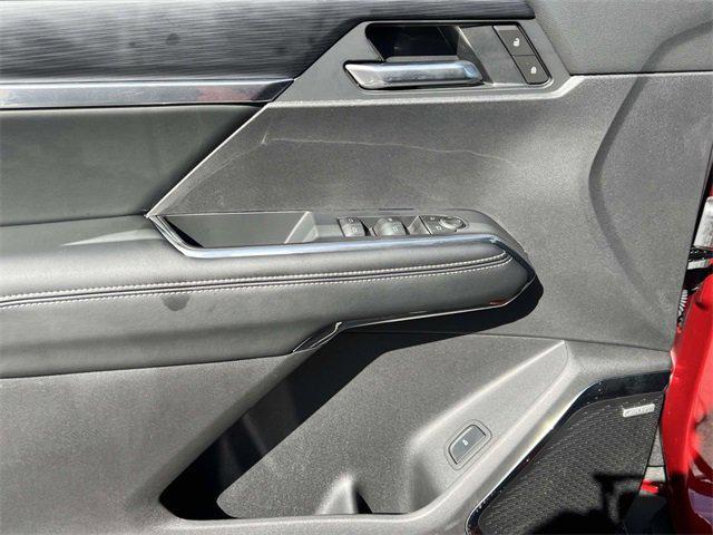 new 2025 GMC Acadia car, priced at $46,051