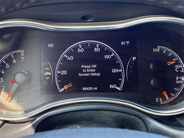 used 2017 Jeep Grand Cherokee car, priced at $14,583